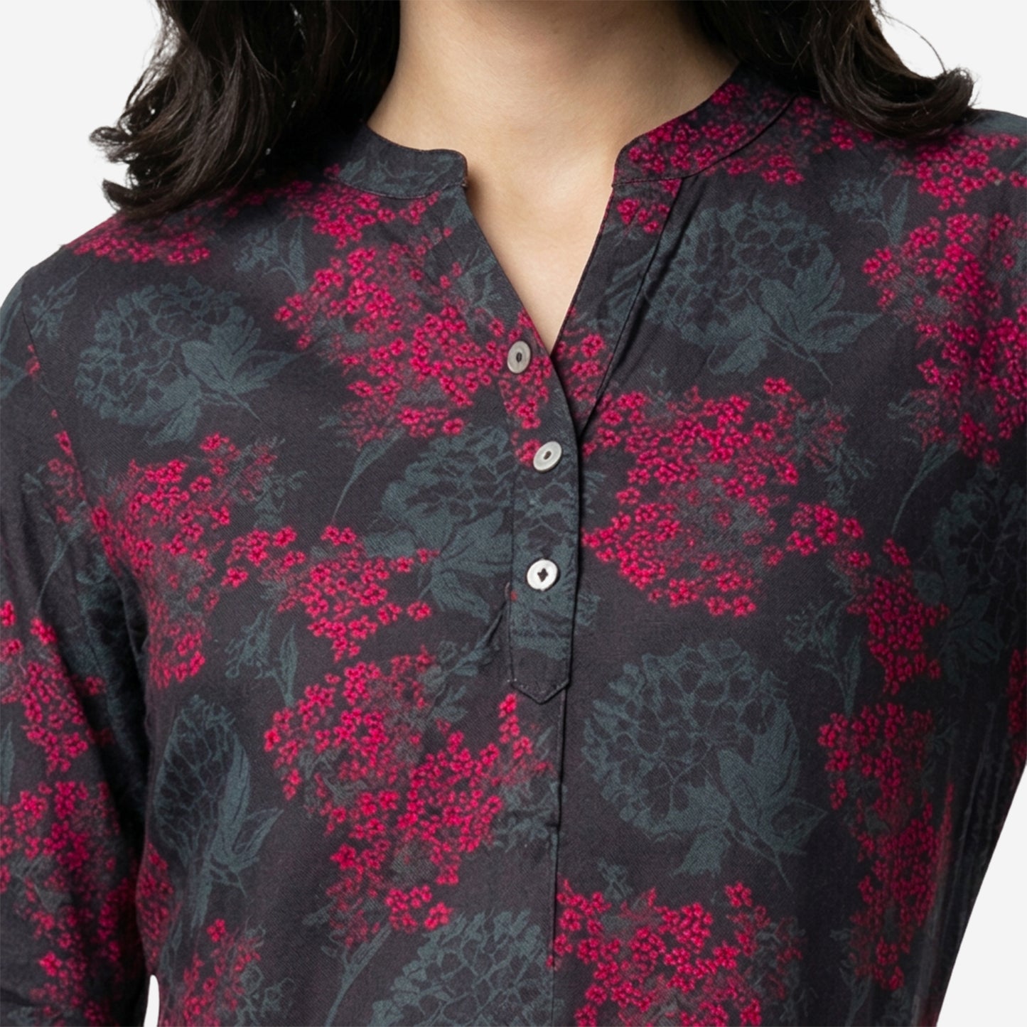 Grey Women Floral Printed Short Kurti – Stylish & Comfortable (Pack of 1)