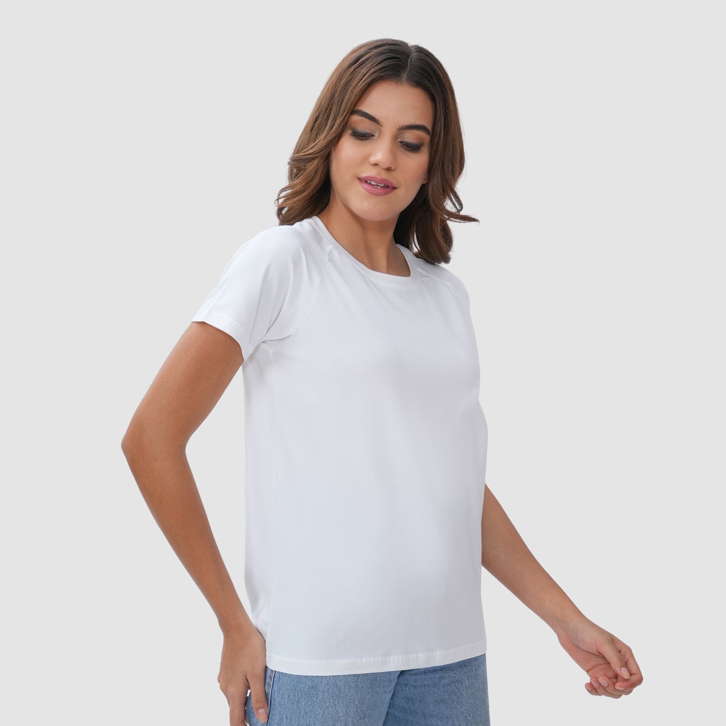 Women Knitted Fabric Regular Fit Short Sleeve Tee/T-shirt - White