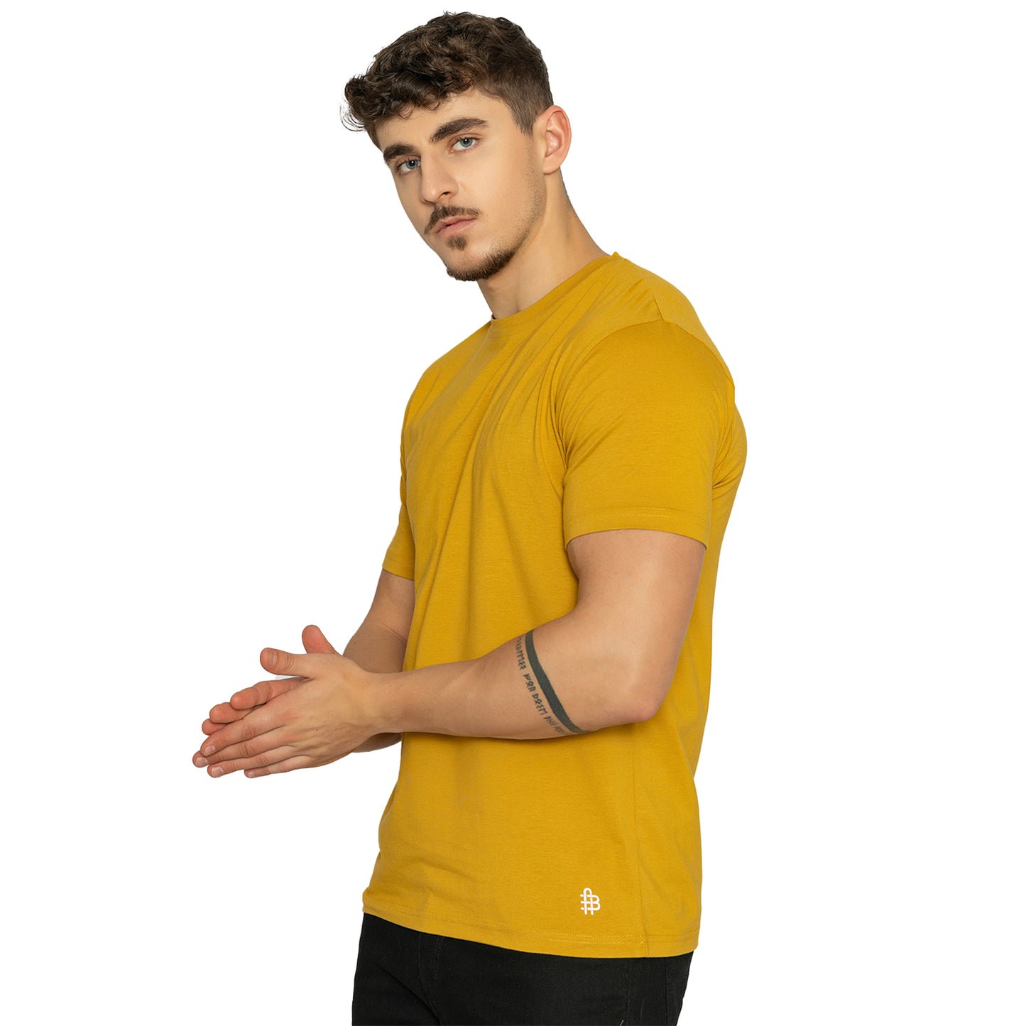 Golden Men's Round Neck Solid T-Shirt