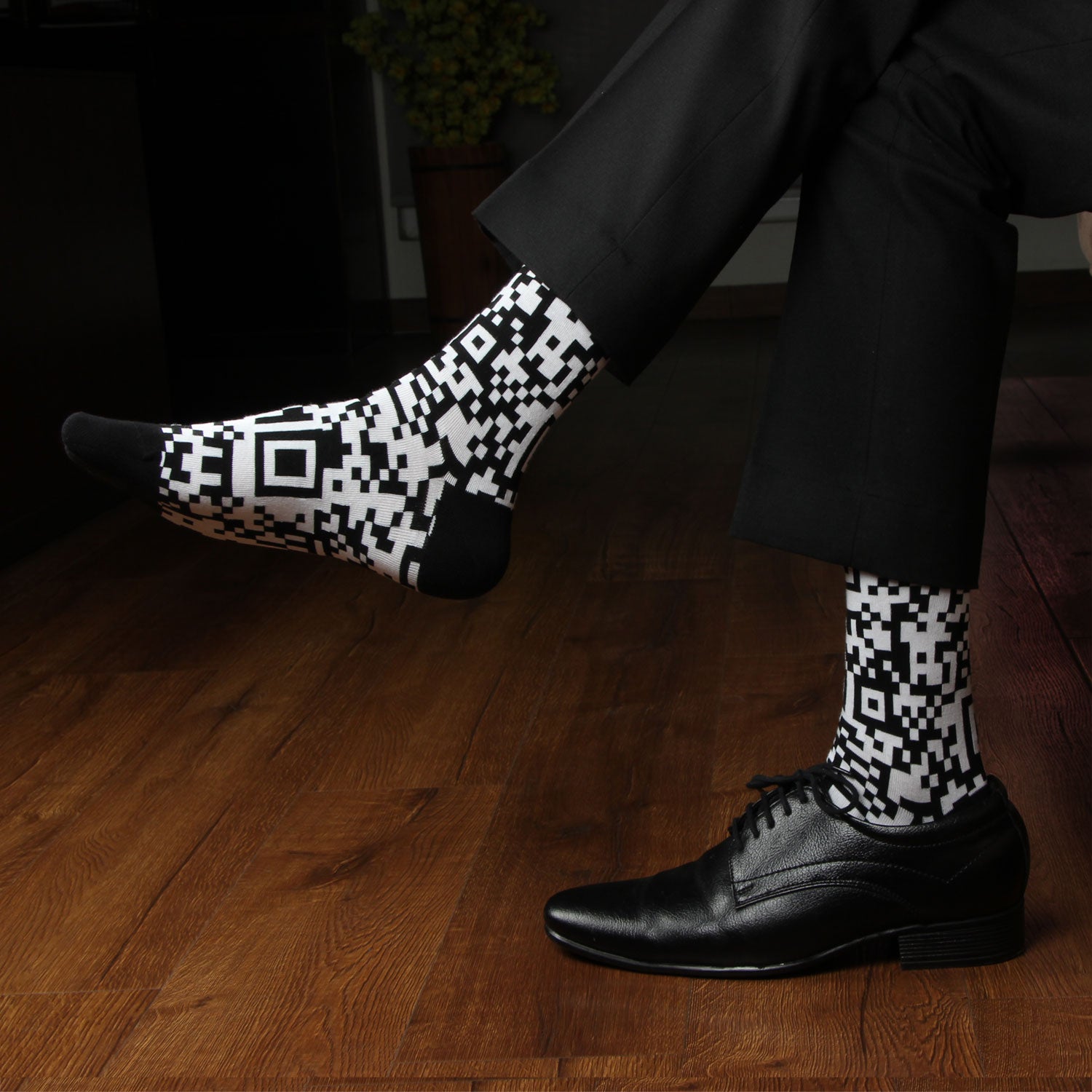 Premium Scan Me Crew Formal Socks For Men - Main Image