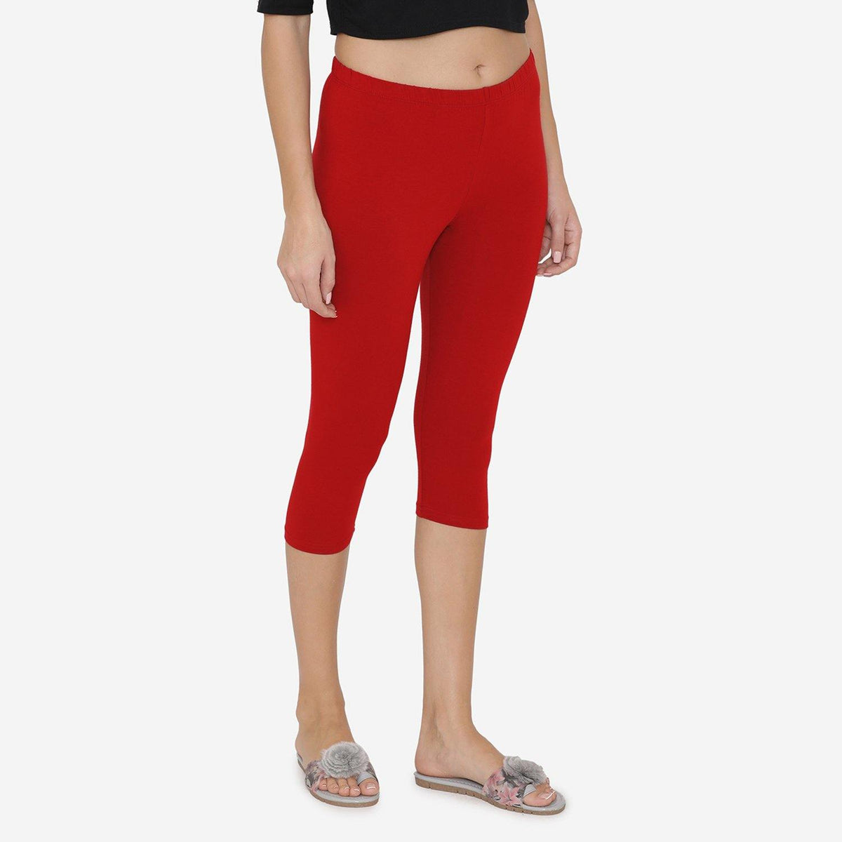 Women's Comfy Classy Capri Leggings - Red – BONJOUR