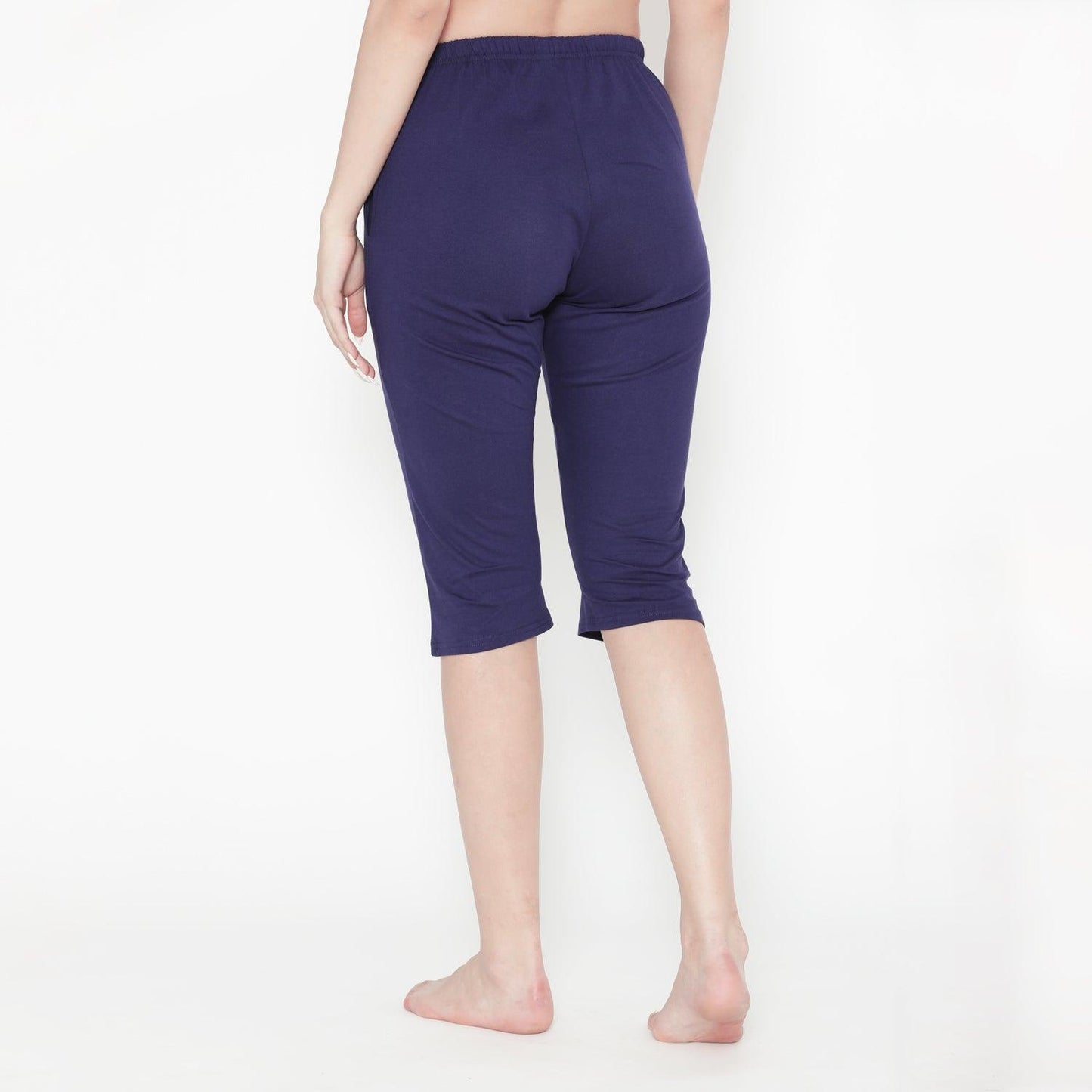 Women's Plain Knitted Capri