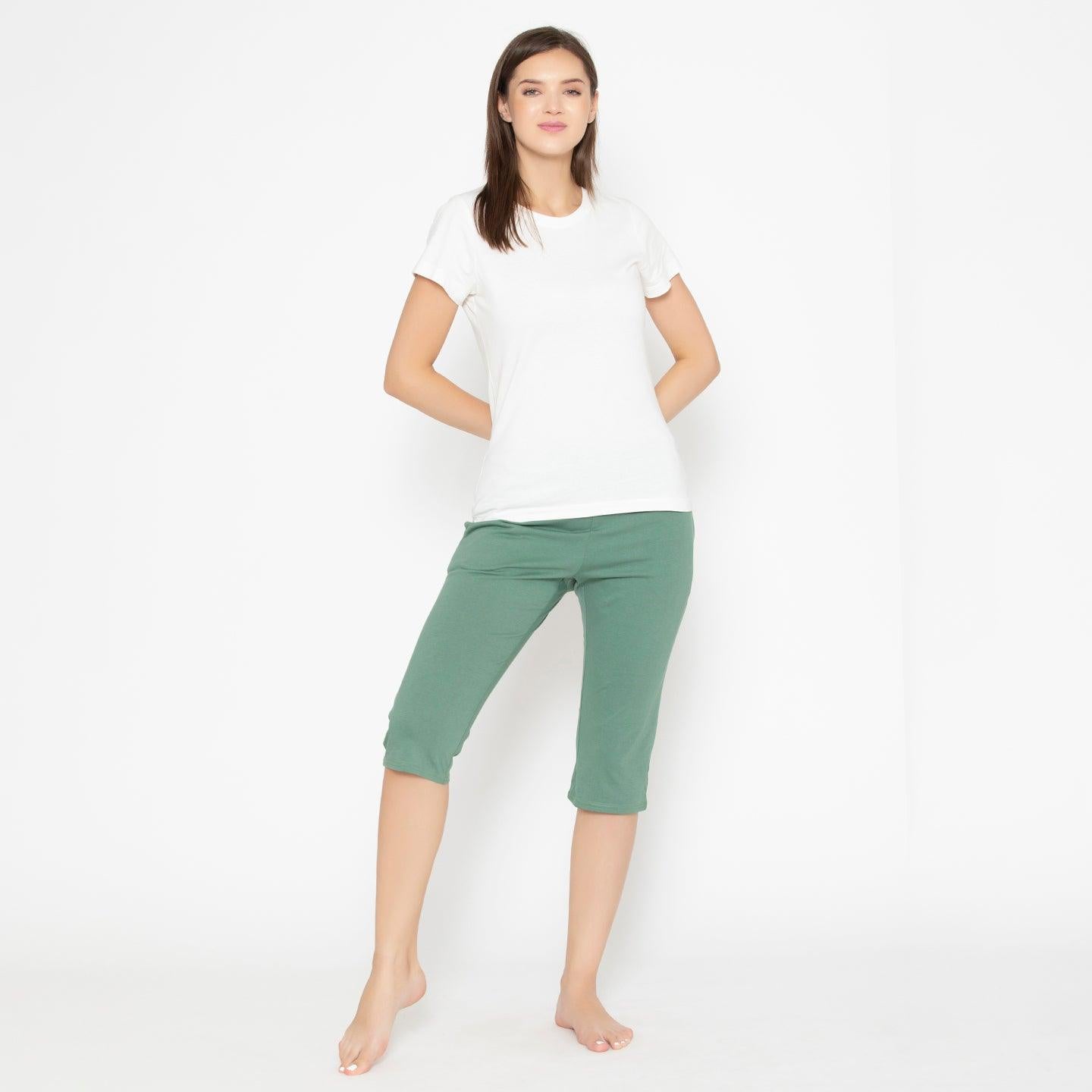 Women's Plain Knitted Capri - Green