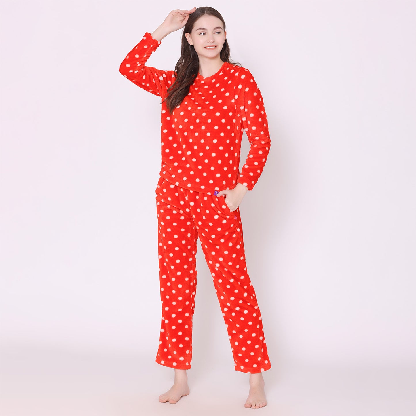 Women's Regular Comfort Fit Full Sleeve Round Neck Winter Velvet Polka Prints Top And Pyjama Set