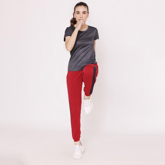 Women's Half Sleeves Black Color Gym Sports T-Shirt