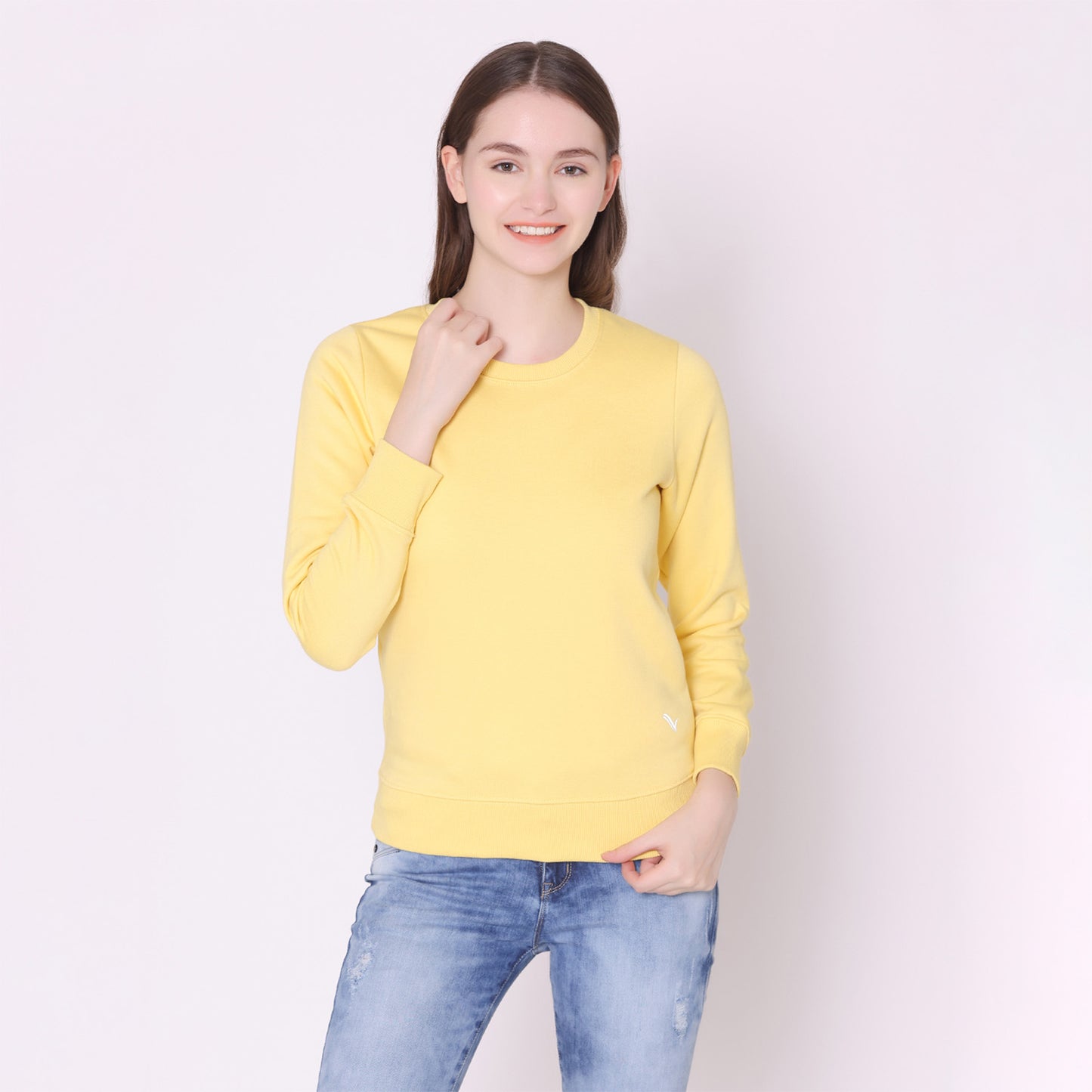 Women's Plain Round Neck Full Sleeve Sweatshirt