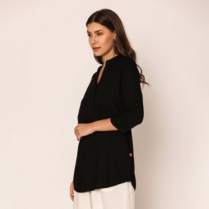 Women's Solid Short Kurti-Black
