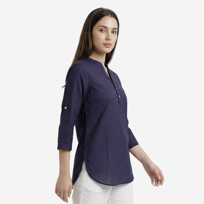 Blue Women Floral Printed Short Kurti – Stylish & Comfortable (Pack of 1)