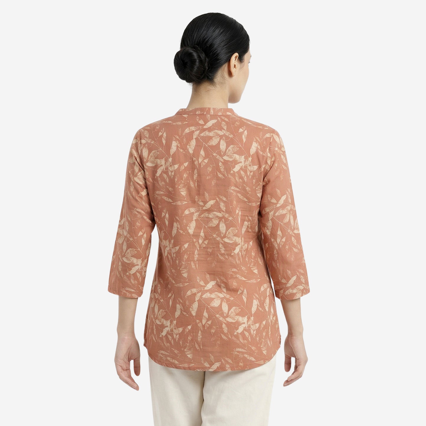 Mud Women Floral Printed Short Kurti – Stylish & Comfortable (Pack of 1)