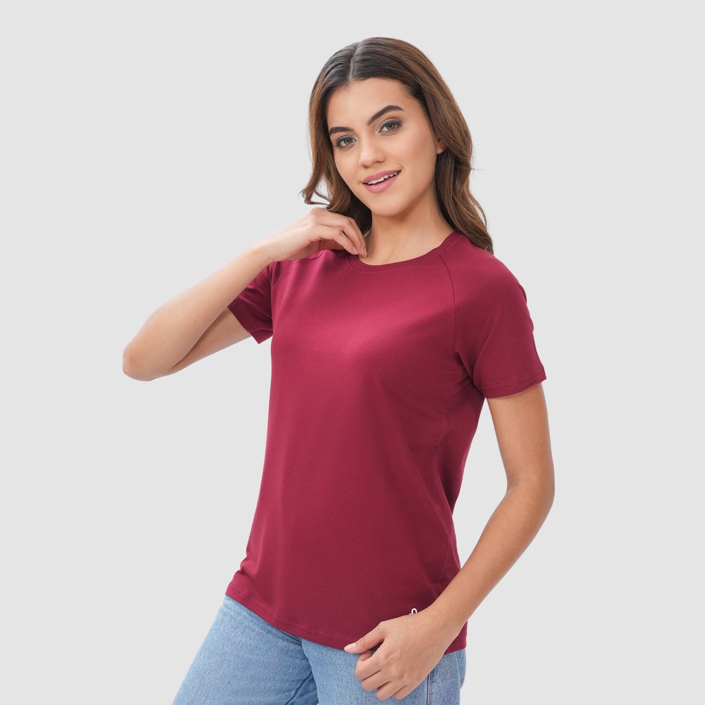 Women Knitted Fabric Regular Fit Short Sleeve Tee/T-shirt - Maroon