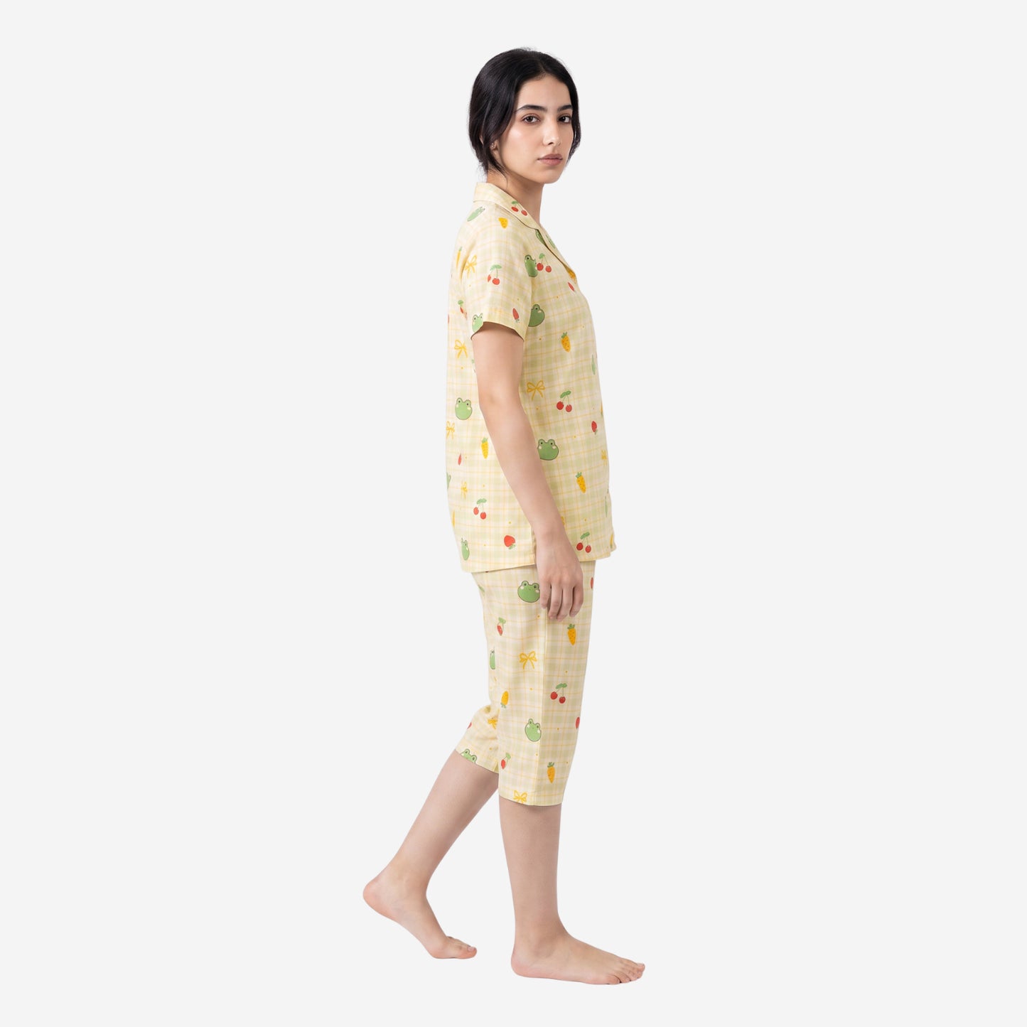 Women's Printed Shirt & Capri Night Suit Set (Oyster)