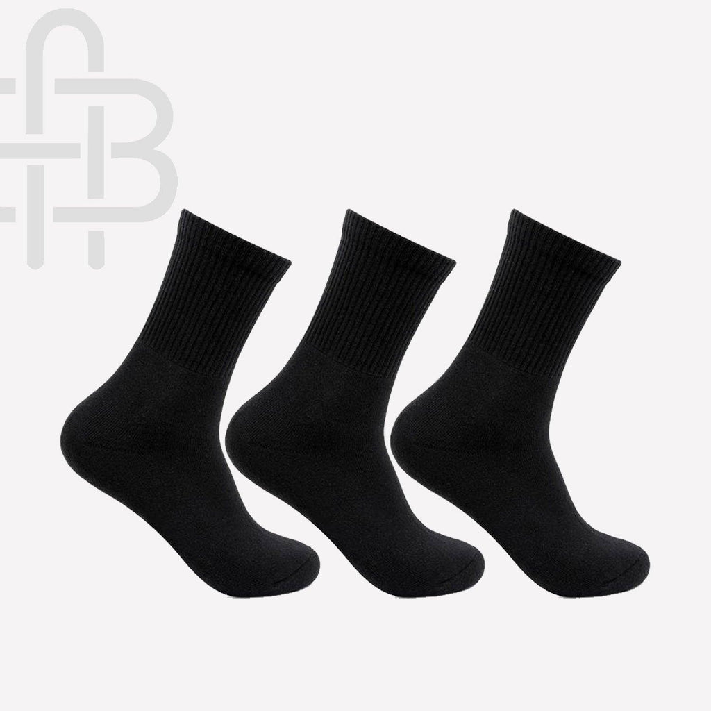 Black quarter length sports socks