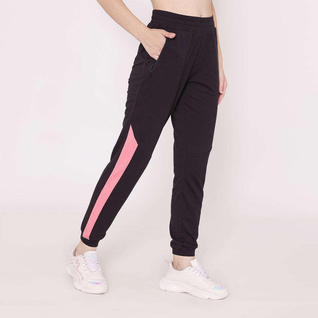 Womens Therma-FIT Pants & Tights. Nike.com